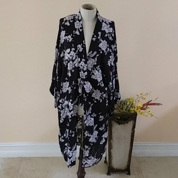 Spiritual Gangster Other - Spiritual Gangster Open Font Robe